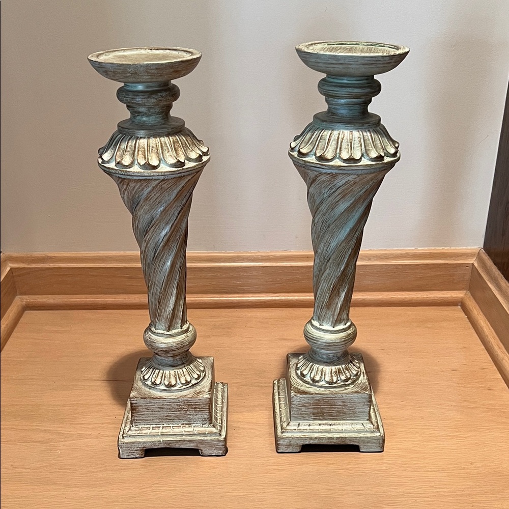 Antique-Style Cream and Gold Swirled Pillar Candle Holders (Pair)